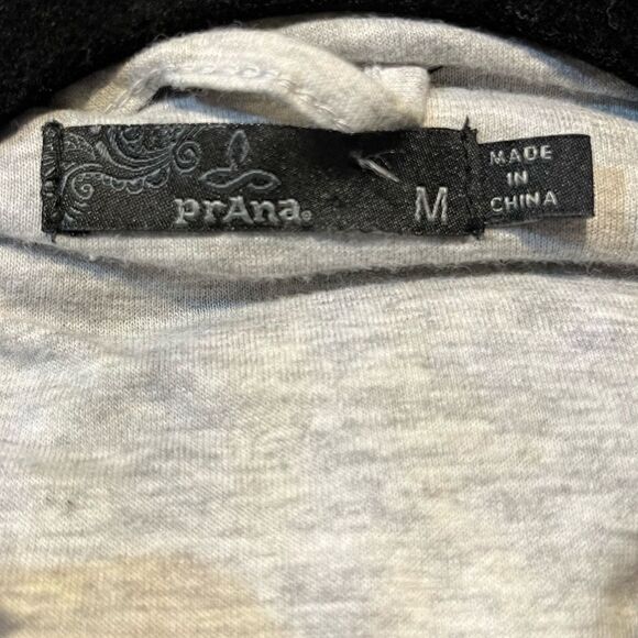 PRANA Long Sleeve Hooded Permafrost Half Zip Teddy Fleece Gray Women’s Medium - Picture 4 of 6